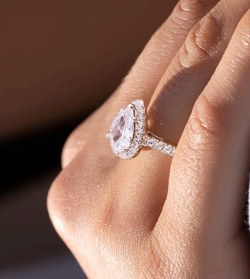 Pear Diamond Halo Ring